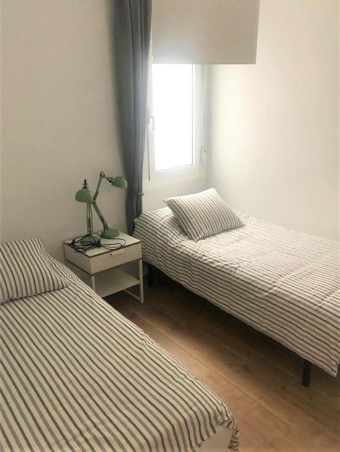 Gaudi Street Apartments Сиджес Экстерьер фото